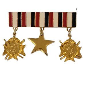 Gold Tone Red Blue White Enamel Bar Shield Star Dangle Brooch Pin K519